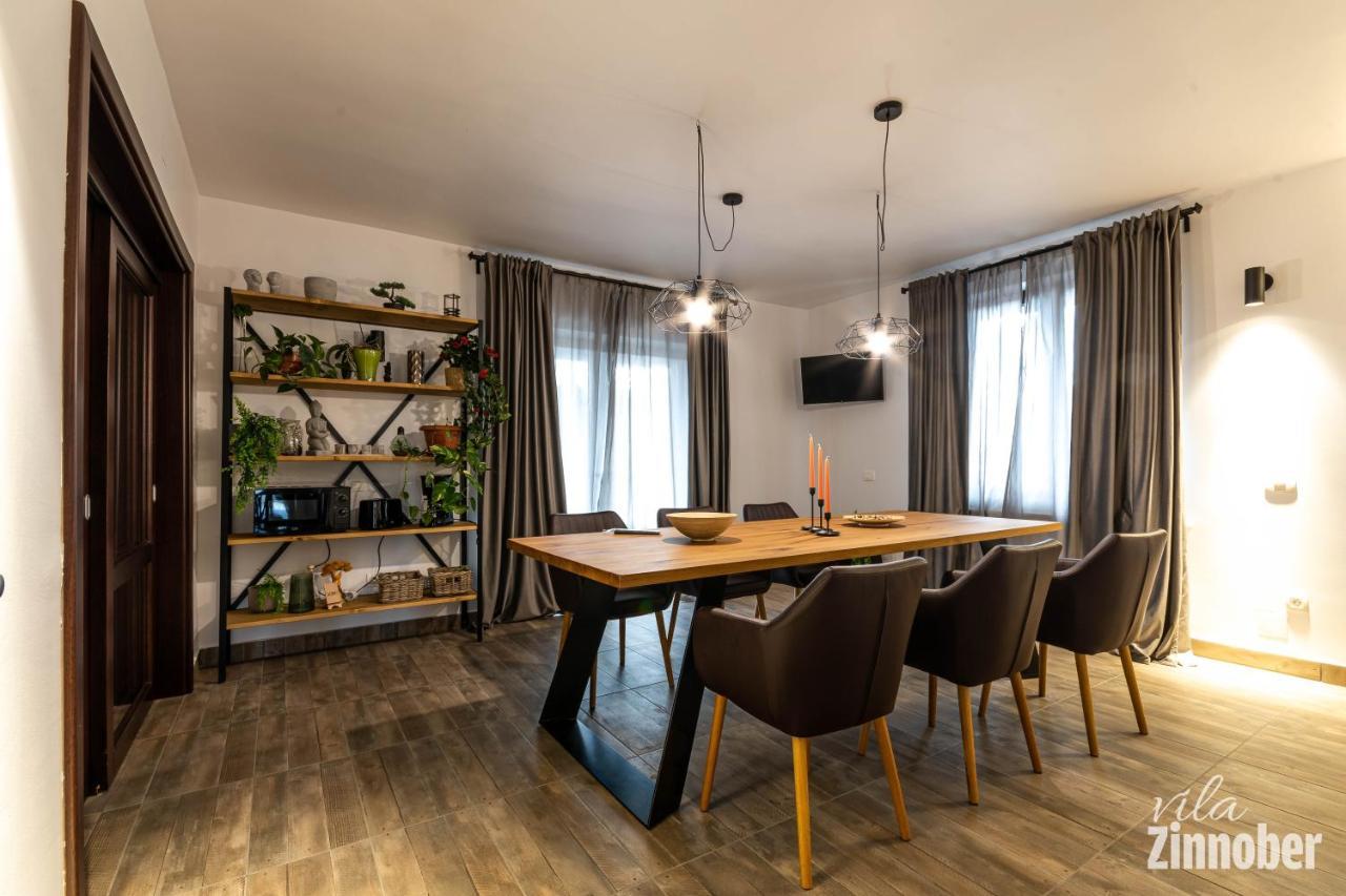 Vila Zinnober Brasov Bagian luar foto