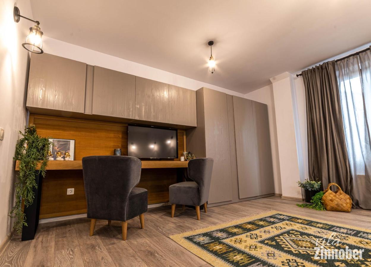 Vila Zinnober Brasov Bagian luar foto